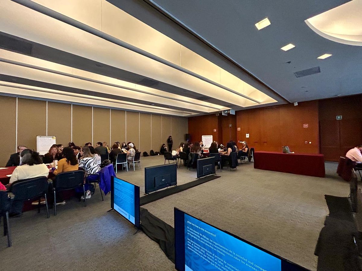 Mecanismo_MX's tweet photo. Participamos en el diálogo con organizaciones sociales para la sustentación del Informe Periódico de México ante el comité #DESC, en @SRE_mx.
Se analizaron retos y avances para la implementación del Pacto Internacional de Derechos Económicos, Sociales y Culturales (PIDESC) en 🇲🇽 https://t.co/qRNDQCXTzg