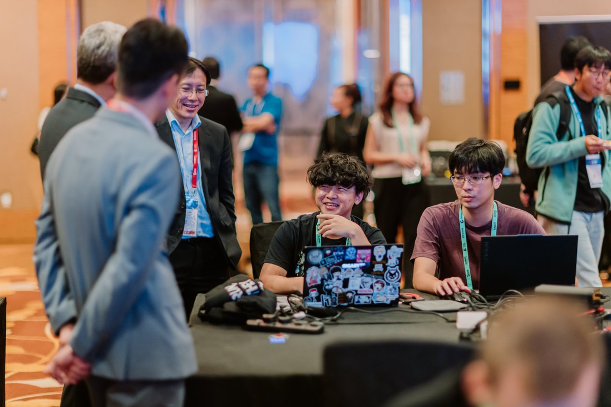 yeswehack's tweet photo. ⌛ Last chance to shake up the leaderboard.

The #SPIRITCYBER26 finalists know their targets well, but one overlooked detail or breakthrough could still change everything. ⚡Final day starts now!

#SICW2026 @CSAsingapore https://t.co/kNLTBIZhlH