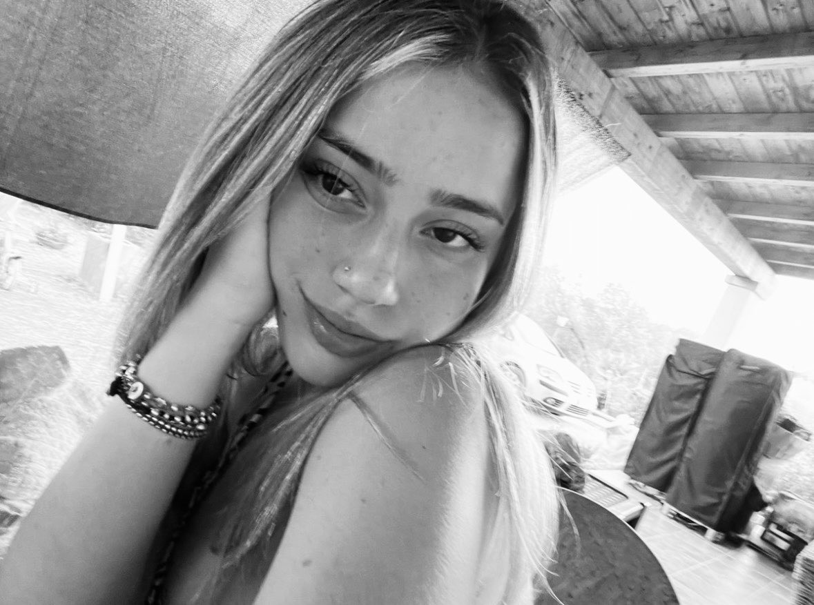 oliviavezk's tweet photo. https://t.co/wjosueJ28p