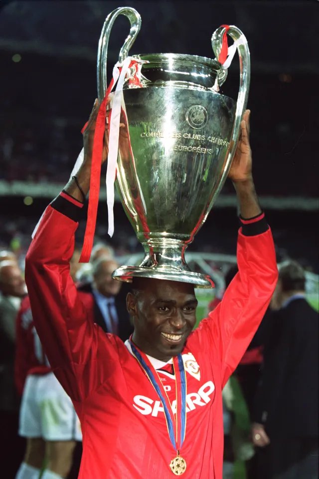 UnitedStandMUFC's tweet photo. Happy 55th Birthday, Andy Cole! 🎉🎂 https://t.co/mXGcWD9syr
