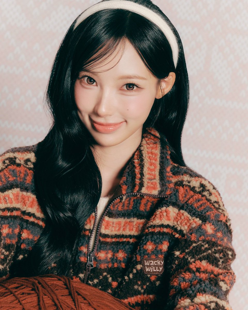 RESCENEGLOBAL's tweet photo. #WONI for Wacky WiLLy 🧡

#RESCENE #리센느 @RESCENEofficial https://t.co/w62vCnEFTC