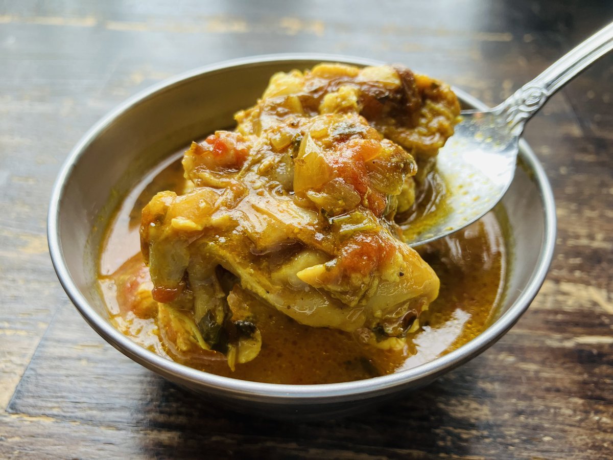 Shekeba_Curry's tweet photo. シェケバカレー🍛
10/16(金) 12:00-15:30
阿佐ヶ谷駅徒歩30秒♪

・深いコクと香りの辛口チキンカレー
・豚肉と茄子、きのこ、ジンジャーたっぷりキーマ
・レンズ豆のカレー
・野菜のスパイスソテー
・紫玉ねぎのアチャール
・自家製マデイラワインアイスクリーム

#シェケバカレー
#阿佐ヶ谷カレー https://t.co/Ih8WhYCZI4