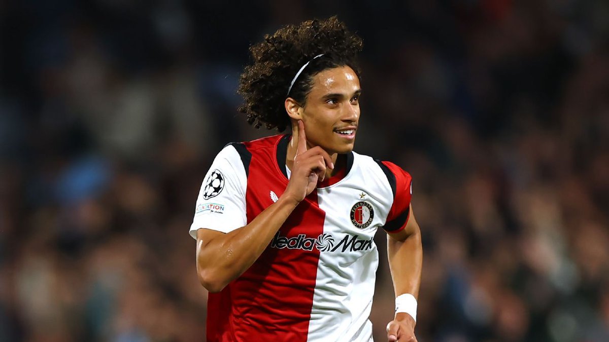 SranangMati's tweet photo. 14 oktober 2026 - Feyenoord wint met 3-2 van Como 1907 in de Champions League.
0-1, Assane Diao (18')
1-1, Gjivai Zechiël 🇸🇷 (20')
2-1, Anis Hadj Moussa (52')
3-1, Anis Hadj Moussa (81')
3-2, Anastasios Douvikas (93')
Foto: Gjivai Zechiël🇸🇷 scoort de 1-1
#Feycom #Feyenoord https://t.co/r7d6cG4j0Z