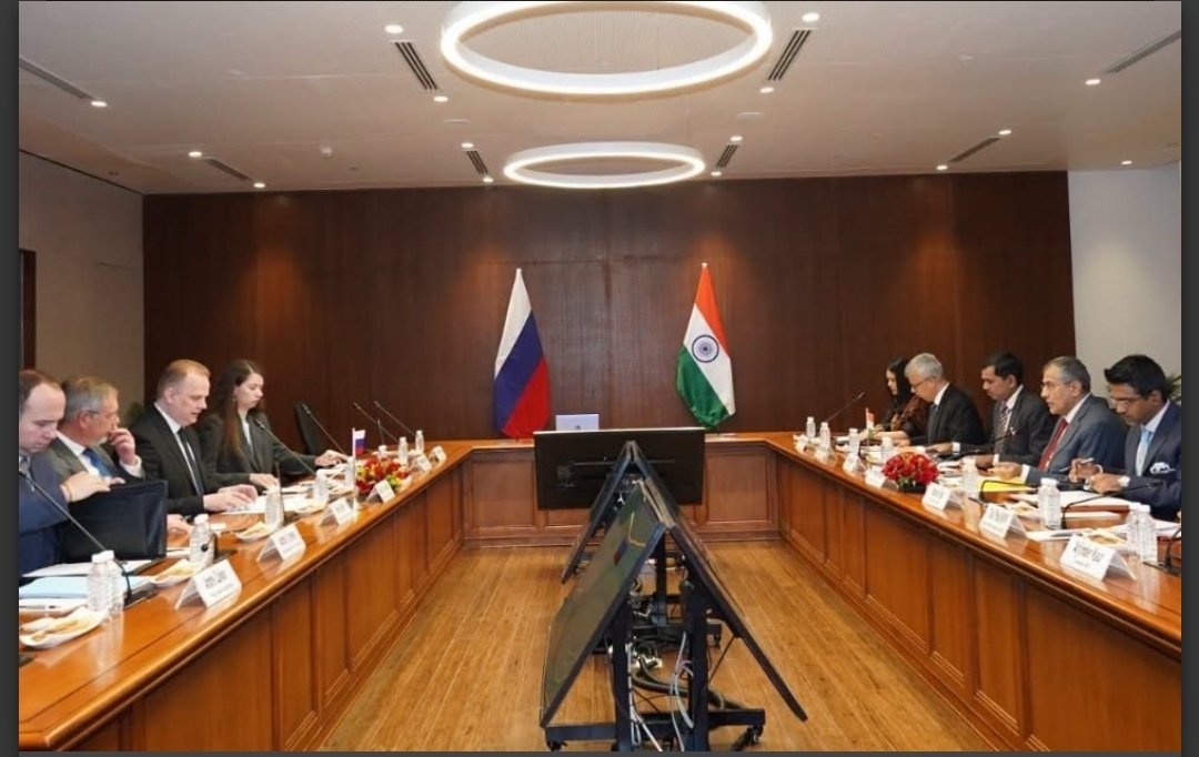 ISLAM_786_313's tweet photo. India’s Ministry of External Affairs:

The seventh round of India-Russia special consultations on Afghanistan and Pakistan was held in New Delhi. Both sides discussed shared interests, regional developments, and their implications for international security, emphasizing https://t.co/vax75kPaC8