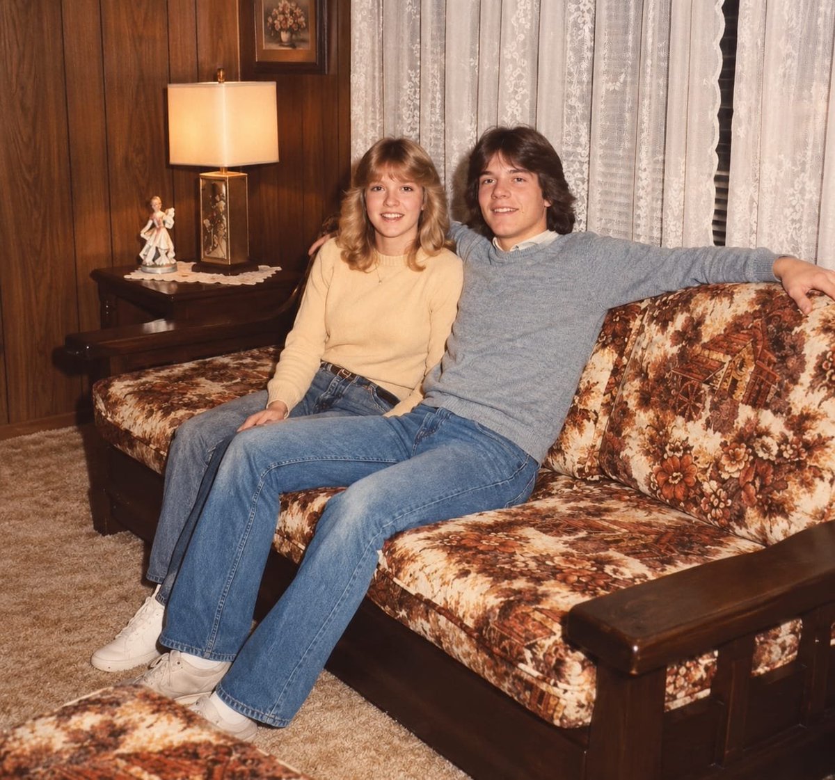 jokingman1234's tweet photo. This picture is from 1979, but there’s something in it that shouldn’t be there because it didn’t exist in 1979.

 Can you spot it? https://t.co/iEwvpabhot