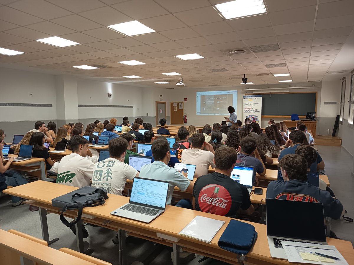 cetemet's tweet photo. Este martes estuvimos en la Facultad de Comunicación de la Universidad de Sevilla con nuestra oficina @Acelerapyme . Con G&amp;V Asesores Jurídicos Digitales hablamos de financiación y ayudas para emprendedores y nuevas empresas.
Gracias a todos los alumnos que nos acompañaron. https://t.co/hCbB3312xV