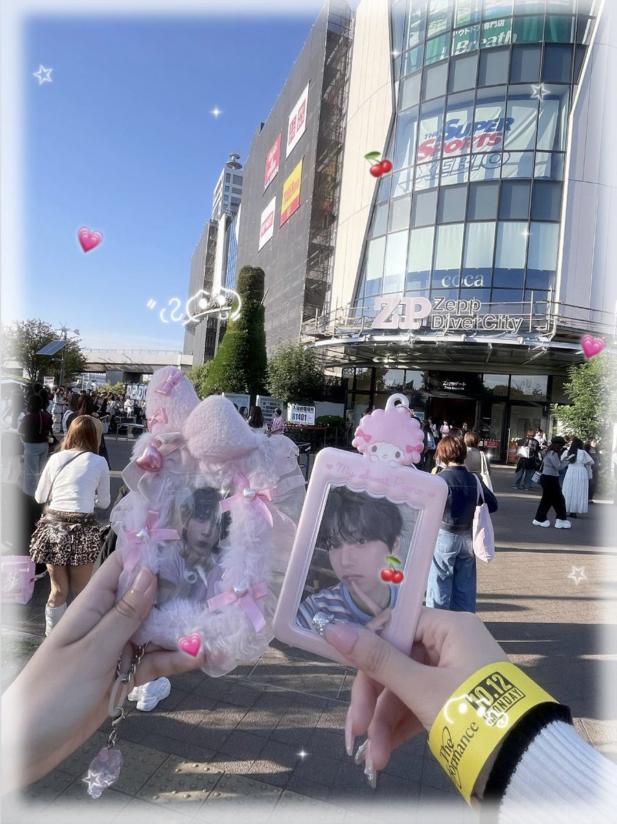 kyuteboylove's tweet photo. 261012 The Performance Zero

ザパフォ楽しすぎた💖
ギュヒョンくんのお顔しっかり拝められたしネムボも気づいてもらえて最高だった🎀
お見送り会のぎゅかわいすぎて忘れられない⸝ʚ̴̶̷̷ · ʚ̴̶̷̷⸝

#AEN #ThePerformanceZero https://t.co/nCXP9fZsmt