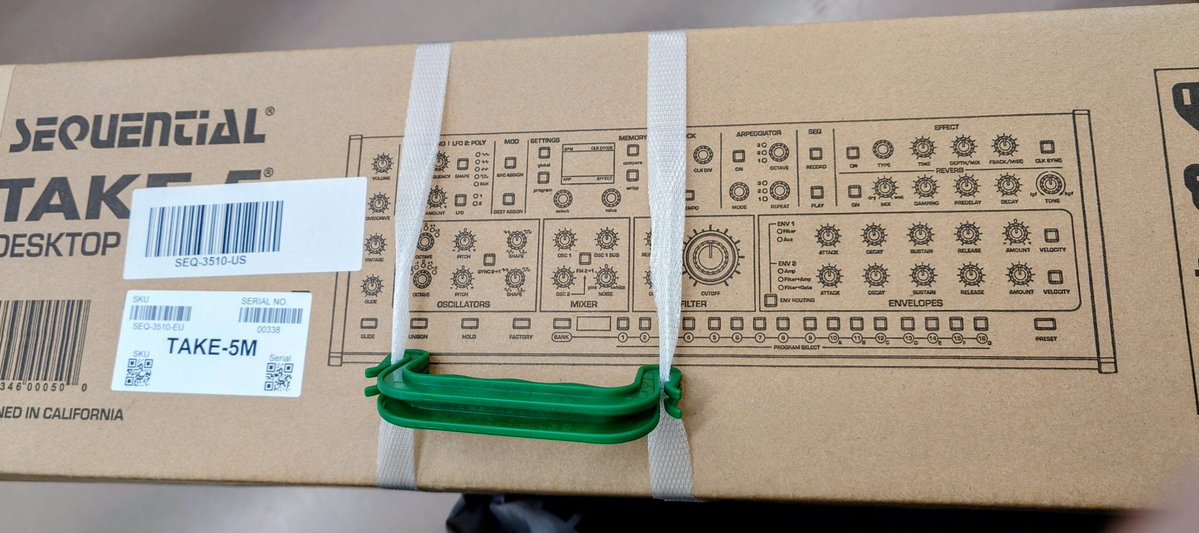 noroi_amano's tweet photo. #Sequential #Take5module #FiveG
買ったぞぉぉぉぉ‼️
帰りの電車もすぐ捕まった、さぁニヨニヨしながら帰ろう~ https://t.co/s5b7fSjVNJ