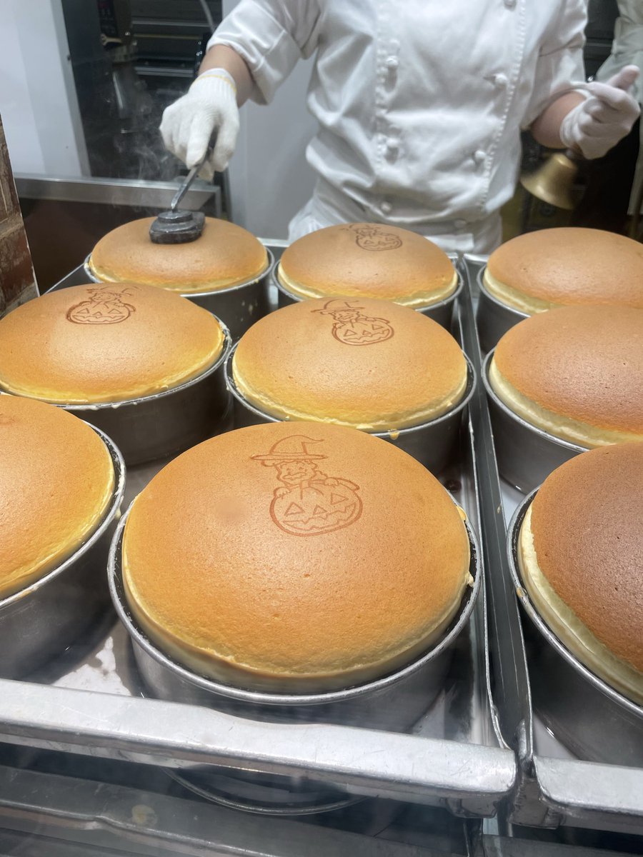 ginnan_chibitan's tweet photo. そんなこんなで🚅で帰宅中
珍しくそうじしてたんで腰痛😓特大荷物座席にしたからリクライニングしまくり https://t.co/DSXwl2DshY