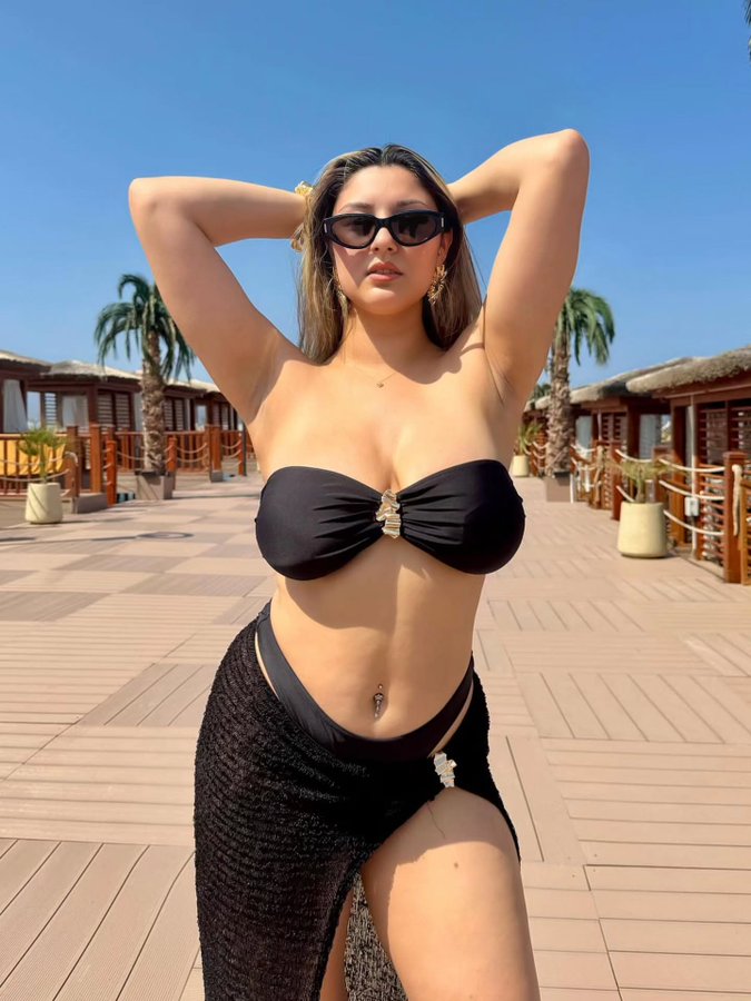 Bitchmariam2's tweet photo. بيقولي عني اجمل كلبه🔥🥵🫦 https://t.co/KPm9uPob1c