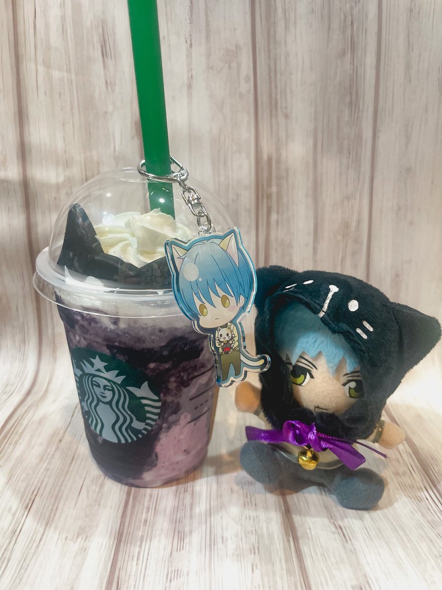 su1ca3O's tweet photo. #月森くんとヨーグルト活
ブラックベリー🐈‍⬛ヨーグルトフラペ https://t.co/eerNqLFPa3