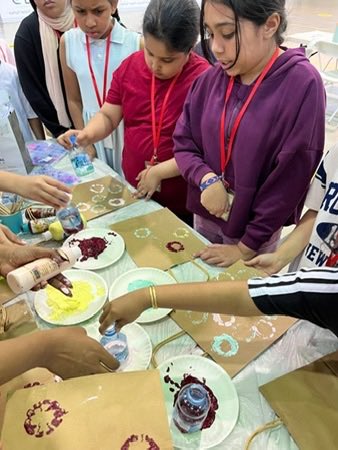 alrayyanyc's tweet photo. الجهاز الشبابي بنادي الريان نظم ورشة أشجار الكرز https://t.co/uOrjJWdcGE