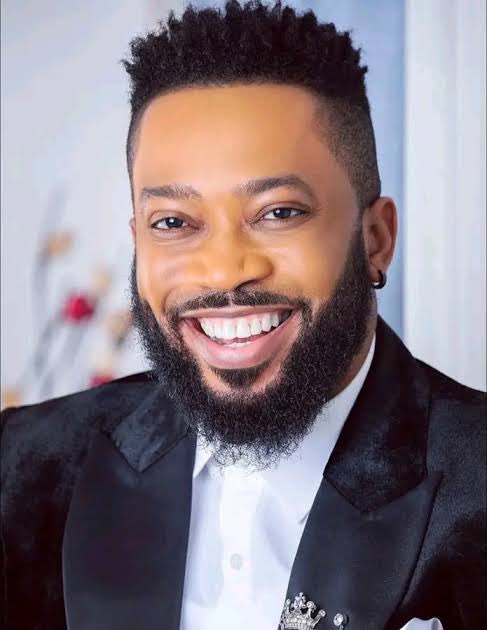 oku_yungx's tweet photo. Do y’all know this Great Actor? https://t.co/tnuBYRbHIg