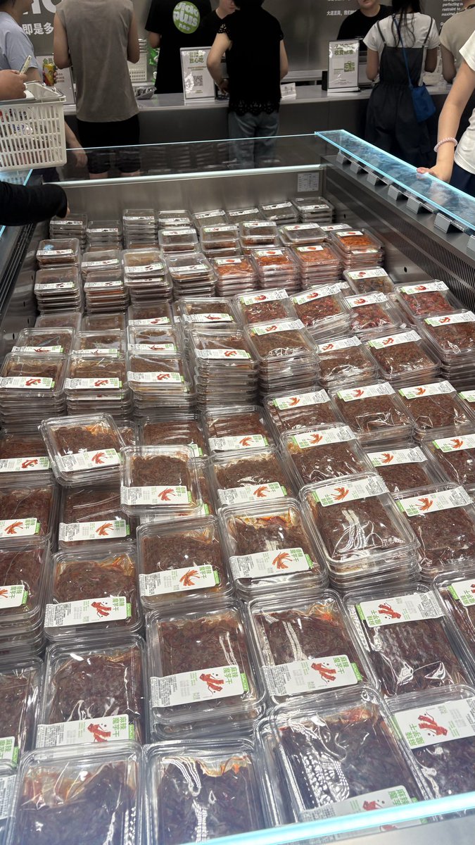 yusheyuzh's tweet photo. 发现一家有意思的零食店 https://t.co/cECE6qdGRG