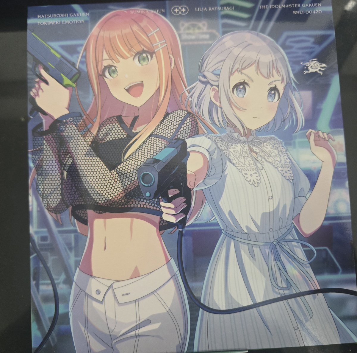 sagu1209's tweet photo. 昨日届いた荷物をようやく開封
やっぱりイラスト良いね https://t.co/BwzC2L8fiJ