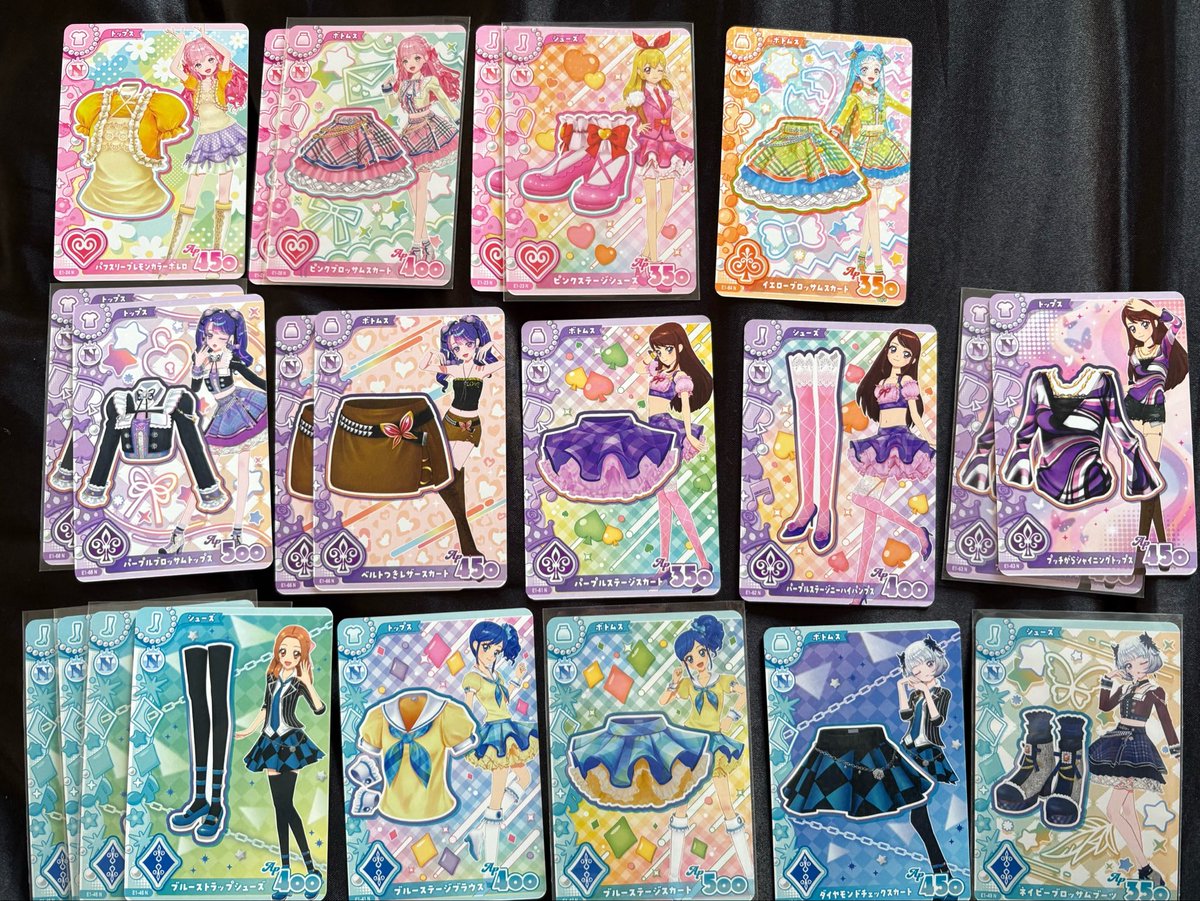 yyyyyyyy__i's tweet photo. アイカツカード交換  アイカツアンコール
アイカツ  アイカツカード

譲➡️1、2枚目

求➡️3枚目グレー(赤ライン最優先)

ノーマル同士、レア同士交換お願いしております。郵送希望
纏めての方優先✨ https://t.co/yAMoUvOqno