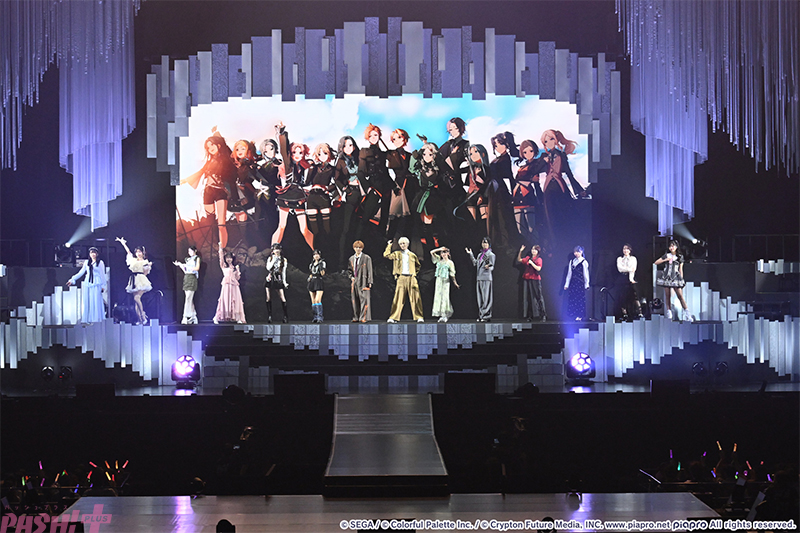 magazine_pash's tweet photo. 【プロセカ】『エメラルド』生歌初披露に人気楽曲のソロメドレーも！ 「プロジェクトセカイ 6th Anniversary 感謝祭」イベントレポート

#プロセカ #プロセカ感謝祭

https://t.co/oW04SUEf1D

鏡音リン、鏡音レン、巡音ルカ、MEIKO、KAITOがそろって歌唱する『人生』の他、『レム』『ドリーマーズビート』といった楽曲も！
