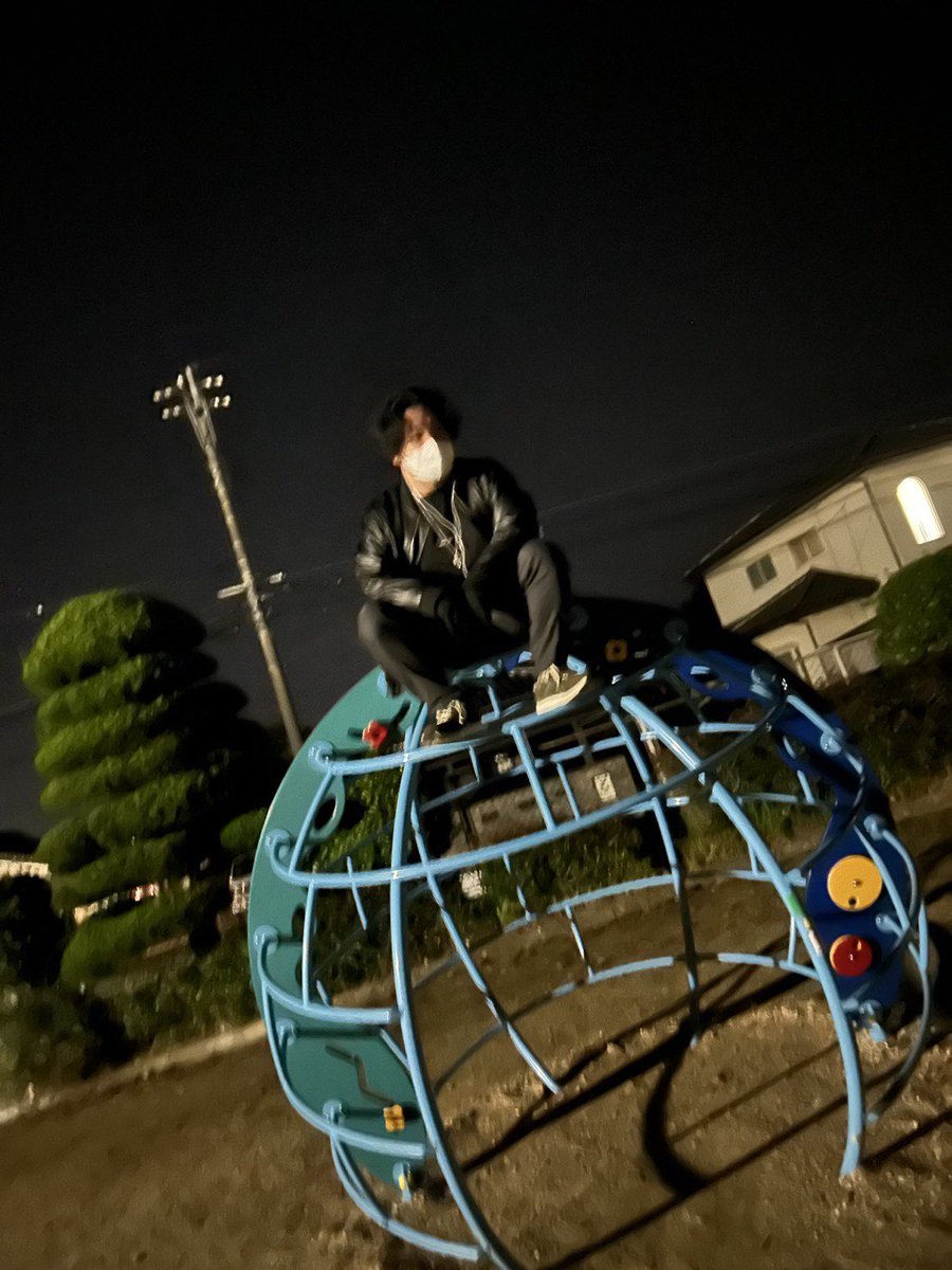 kuramu_0197's tweet photo. 【GUEST DJ,VJ紹介】
キョウヤ(@KyouyaSirakami )

山口防府市からDJ,VJとして出演していただきます‼️
普段はサブカルオールジャンルでDJされているとのこと、Vtuberに特化した時どういったDJプレイを見せてくれるのか楽しみ‼️👀✨
#V_update広島 https://t.co/FGKd3GUcS5