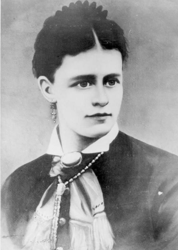lorraineelizab6's tweet photo. Nellie Cashman (15 Oct 1845 baptised #Midleton #Cork-4 Jan 1925 Victoria, BC). Nurse, restaurateur, businesswoman, Yukon gold prospector! Led expedition to save trapped miners in BC! Financed miners hospitals & sister's kids! Champion world dog musher!⛏️🛷 https://t.co/jwfAX4ds8Z https://t.co/aBuCvRasS5