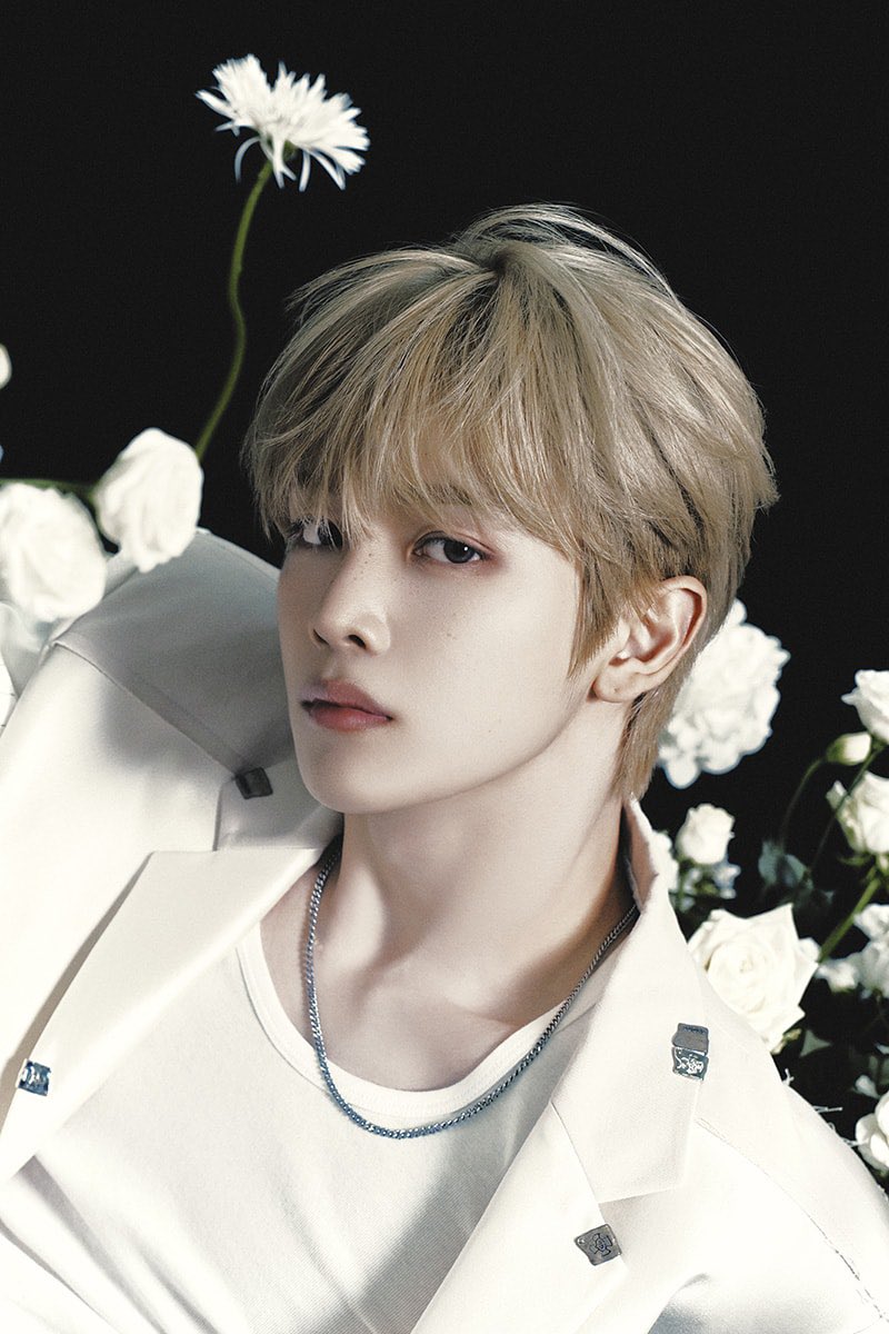 riize_archives's tweet photo. SUNGCHAN for tmrw Magazine. https://t.co/2sDoZdXqkA