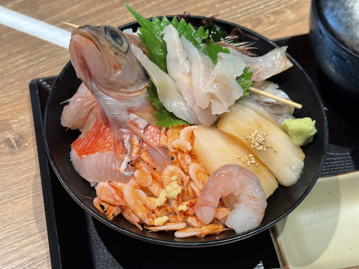 mokusdao's tweet photo. 先週の伊豆観光
とにかく海鮮がうまかった https://t.co/5WZACc3nyj