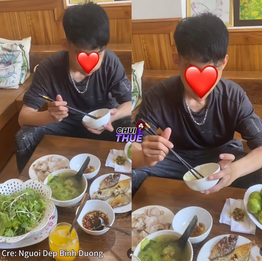 Blockmedia_vn's tweet photo. "GIÁ NHƯ NGÀY ĐÓ CON CỐ HỌC THÊM MỘT CHÚT..." ‼️

Bác gái chia sẻ câu chuyện về bạn thanh niên mới 20 tuổi, người gầy nhom nhưng ngày ngày vẫn vác bao xà bần giữa trời nắng đổ lửa để kiếm tiền.

Ngồi ăn cơm, thanh niên thủ thỉ: "Con hối hận vì đã nghỉ học. Đi làm nặng quá cô ơi, nhưng con vẫn cố kiếm tiền để sau này học một cái nghề". Điều khiến bác chạnh lòng hơn là lúc bạn vừa ăn vừa nói: "Cả năm rồi con mới được ăn cơm nhà nấu. Cá gì mà thơm, giòn, ngon quá cô. Thịt luộc cũng ngon nữa"

Ba mẹ ly hôn, bạn sống với bà nội. Đi làm xong thường chỉ ra ngoài ăn vội rồi về kho nghỉ một chút.

Thế là từ hôm ấy, nhà có gì ăn nấy, bác chỉ thêm một cái bát, một đôi đũa, gọi bạn vào ăn cùng rồi nghỉ trưa cho khỏe.

20 tuổi còn trẻ lắm. Vấp sớm thì sửa sớm. Chỉ mong bạn giữ được sự cố gắng này, học được một nghề tử tế và có cuộc sống tốt hơn ❤️