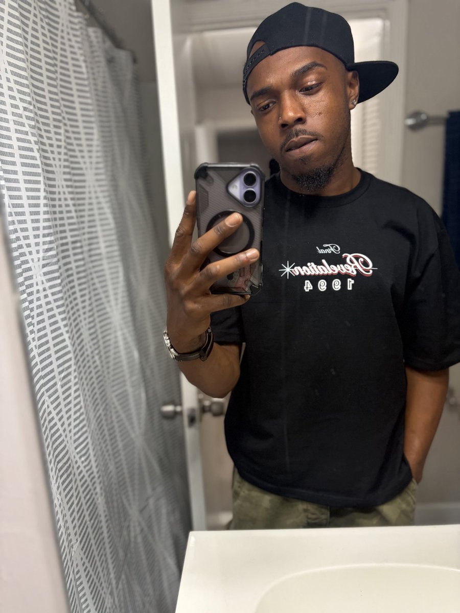 _djwayne's tweet photo. Birthday boy 😍 #libraseason https://t.co/KF5pH4DpnM