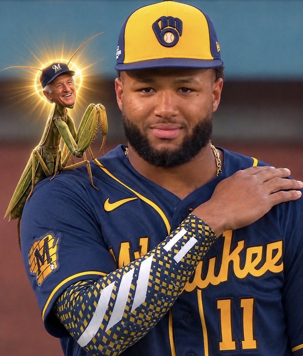 Minnow0210's tweet photo. @MLB @Brewers The Uecker Praying Mantis brought the good luck. https://t.co/tTGX6Djb7Y