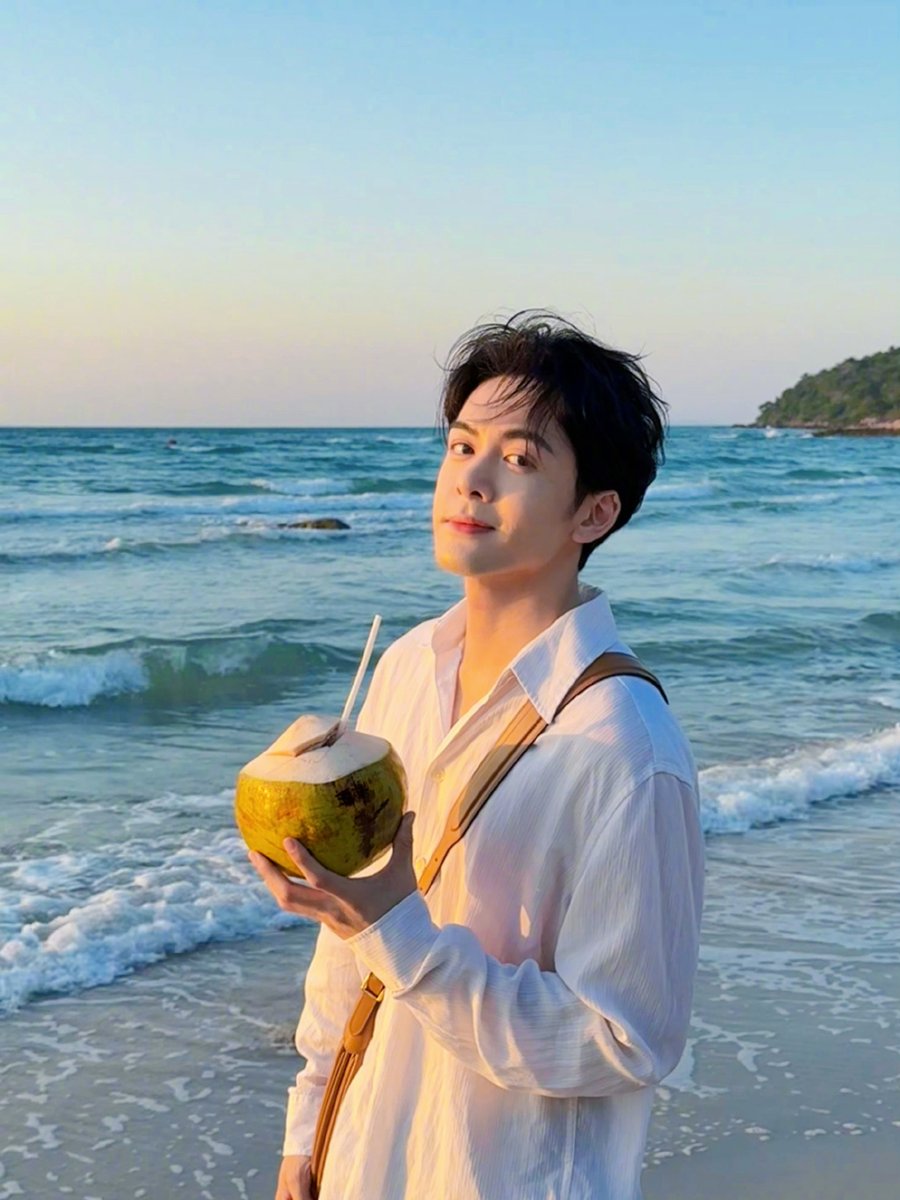riggs_ami's tweet photo. [Park Ji-seok is lighting up this moment with his unique vibe!] https://t.co/kemzOQ71Tq