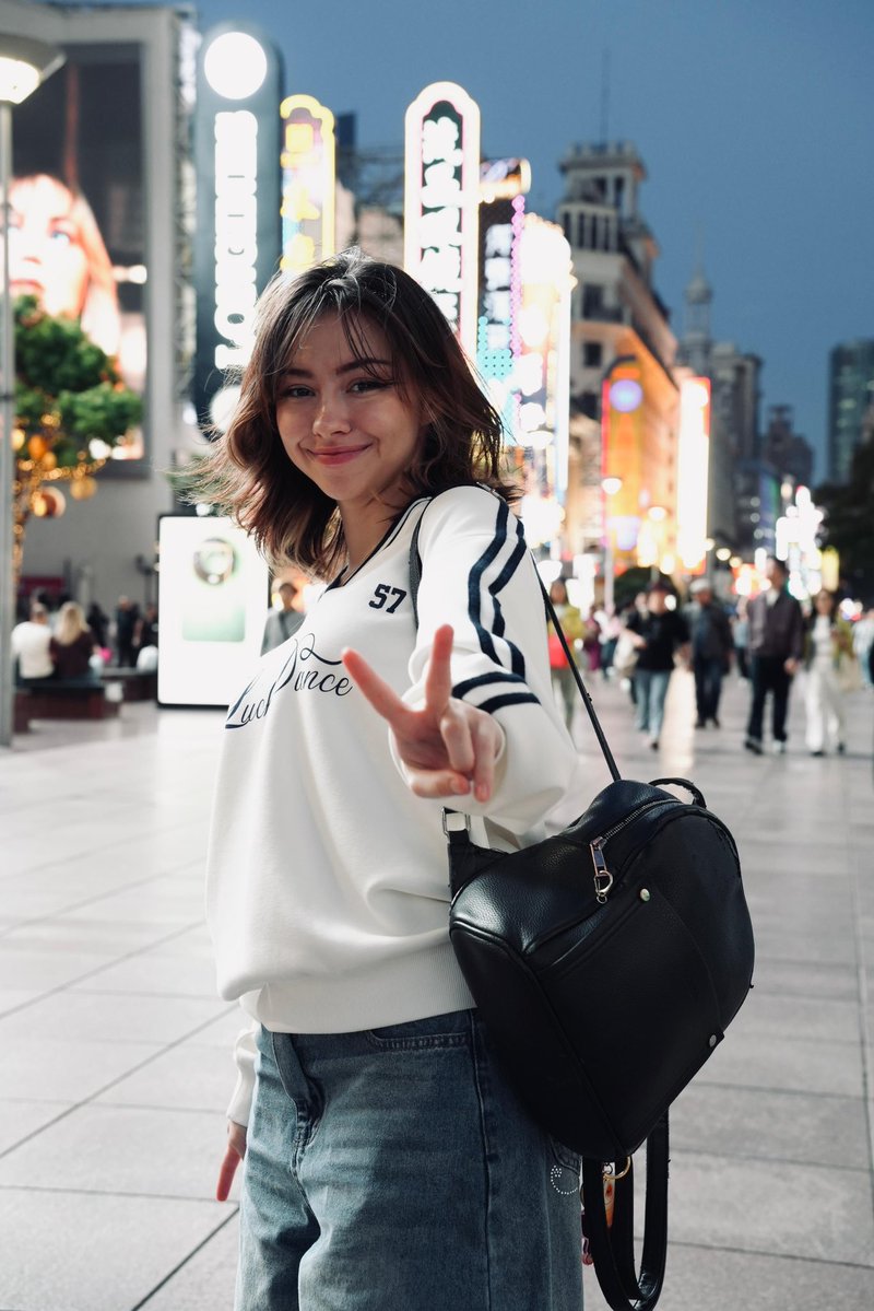 Mictia00's tweet photo. Holis hoy streamcito en china otra vez :D

🔴 EN VIVO
💜| https://t.co/wcFzftkNBs
💚| https://t.co/Mqsq3QdKT6 https://t.co/cU96i02oAj