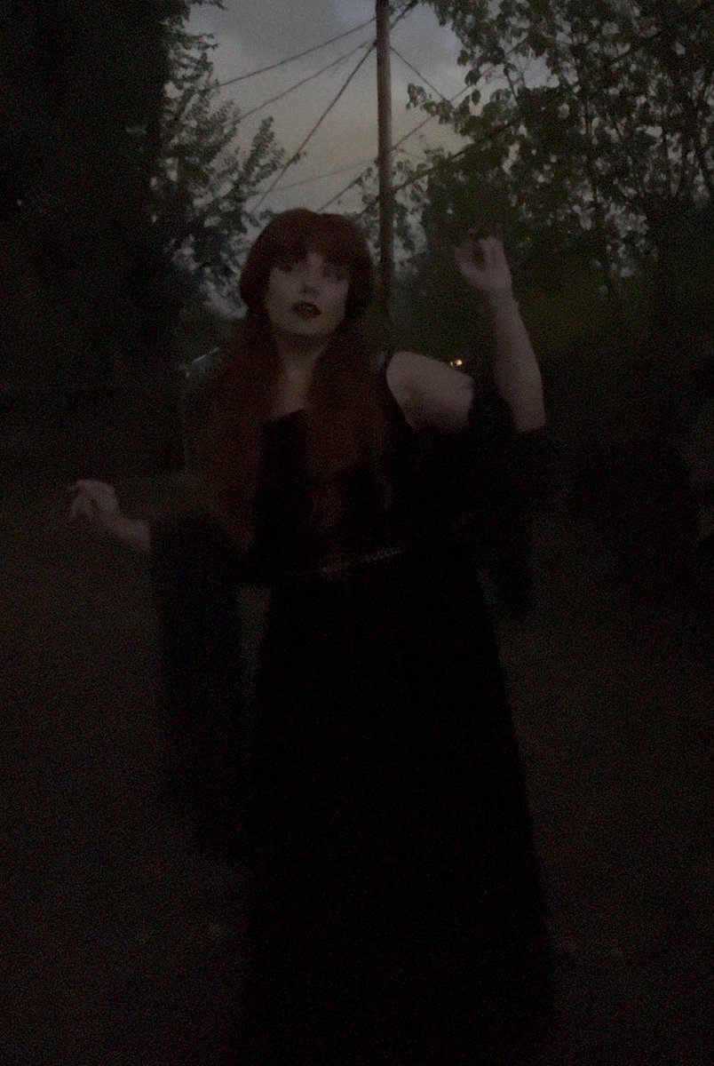 RavynMidnight's tweet photo. I told y’all I’m simply an entity that cannot be captured or summoned irl 👻📸I was fighting for light to capture my pics, and I did get better ones that I’m editing now. Thank you to everyone on Iriam who played the game on stream to choose my goth look! Victorian goth vibes 🦇 https://t.co/Zy2Izi1dHH
