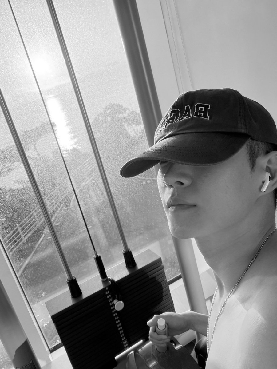 YOUNGDAEstide's tweet photo. Stop ngira gua faker bgst https://t.co/EF17mL7lYR