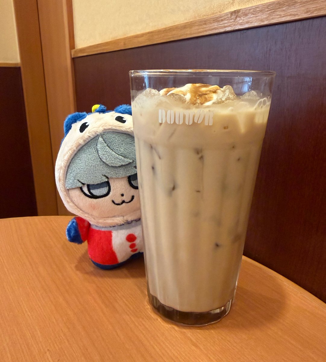 BANCHO_710's tweet photo. チラッ https://t.co/Ts28ydOGaO