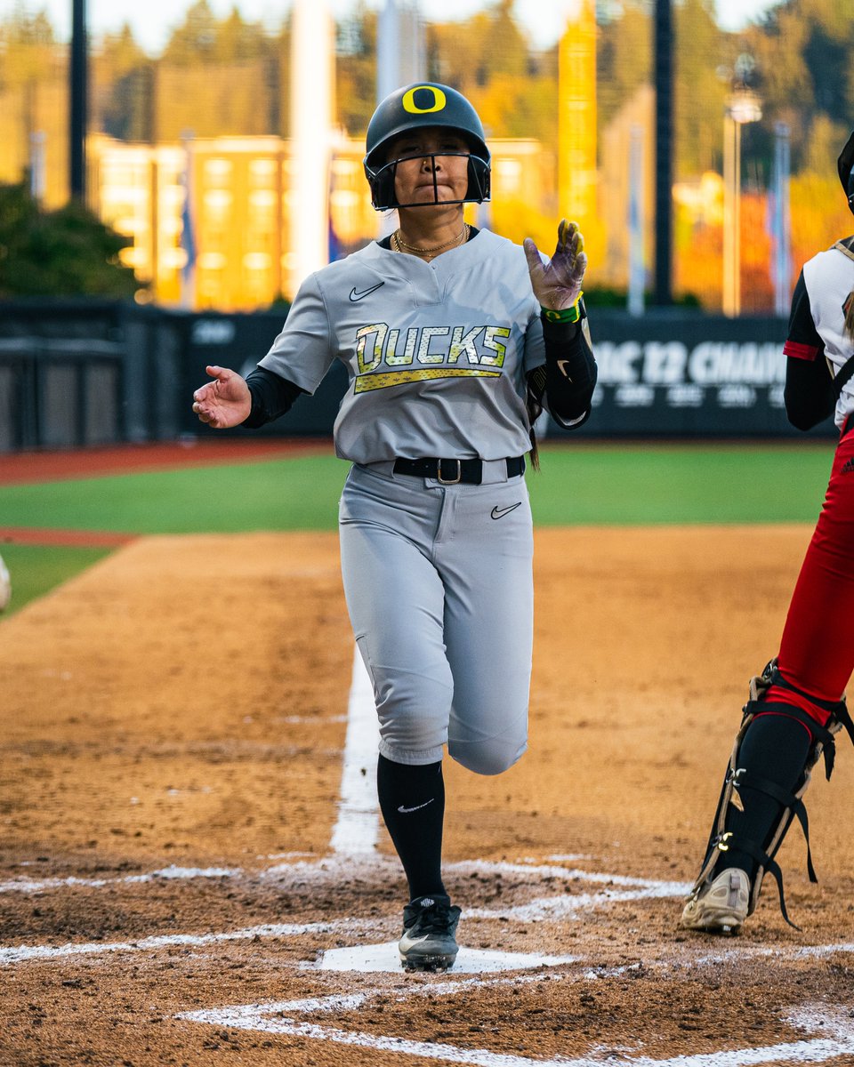 OregonSB's tweet photo. In our element 🦆

#GoDucks | #Version9 https://t.co/pxjWx3Ov1C