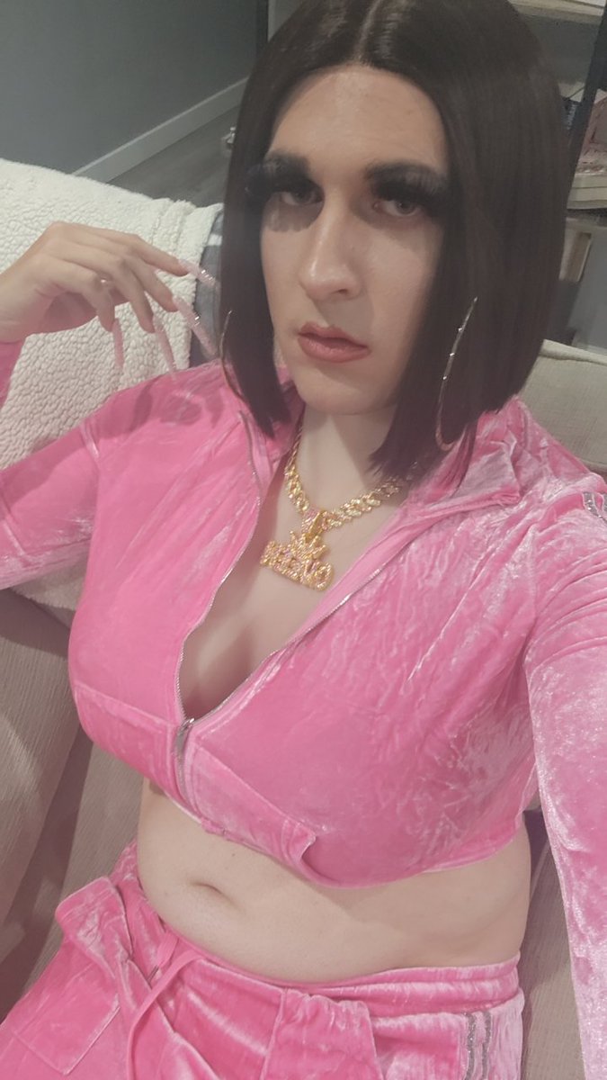 SissyKB4BBC's tweet photo. find a white boi that dresses like this more you. #blacked #crossdress #bnwo #WhiteSlave4BBC #sissy https://t.co/ksiPGvxkkE