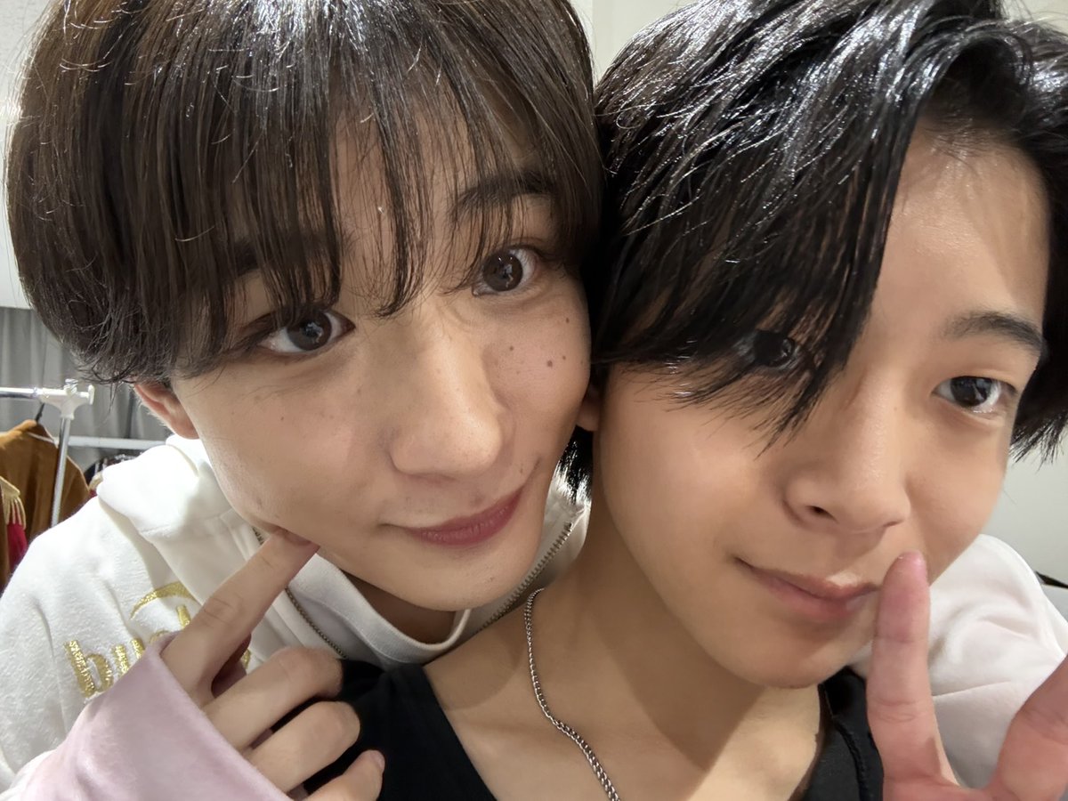 cloudten_info's tweet photo. 【冨澤琉ブログ更新✨】

📖「自分に飽きるな」

指原さん、、バズってますね、、。
スタジオに来た際にかけて頂いた金言の数々、１つ残らずバズり倒しておりますが、まだまだあるんですよ。
「自分に飽きるな」と

続きはこちら！
https://t.co/4mL0GBFH4t

#Cloudten #冨澤琉 https://t.co/Q88ddx5fG5