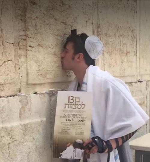 LegalMeansRev's tweet photo. @TheCrazyChemyst @6mill_is_a_hoax @JakeLang Jake Lang is a Jew, and a subvesive one. 

He’s not White. He’s a Jewish intelligence operative. You’re clearly in his employ. https://t.co/GiZGeA4aU0