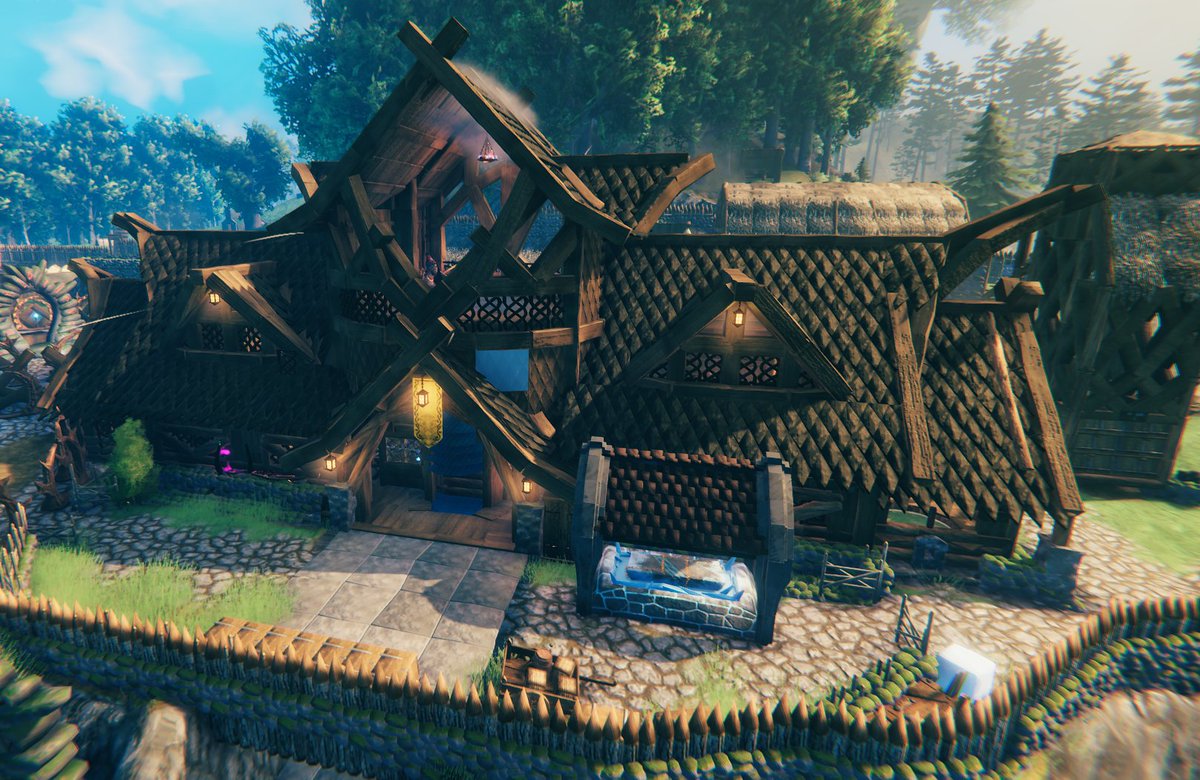 Tochika_game's tweet photo. #valheim #建築

結局、初期拠点のままラスボス戦まで！

今回は2階を増設！
正面玄関に地下1階〜2階につながるエレベーターを増設したので階段いらず！

いずれフレさんたちにワールド配布するとき用に個室をつくってみた😊

だいぶ禍々しくなってきた https://t.co/6cmCqp3TXz