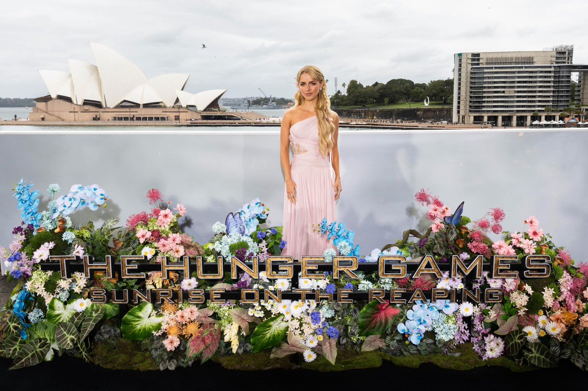 EncoreFilms's tweet photo. The duo kicked off The Hunger Games: Sunrise on the Reaping press tour in Australia, and we can’t wait to see Haymitch and Maysilee on the big screen! 

🎬 In cinemas 19 November!

#SunriseOnTheReapingTheHungerGames #McKennaGrace #JosephZada https://t.co/Its1LIJhLu