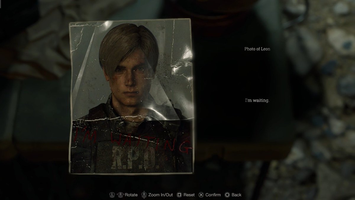danihwaa's tweet photo. I still wonder why Krauser had a picture of Leon... https://t.co/sCWlVTvJWM