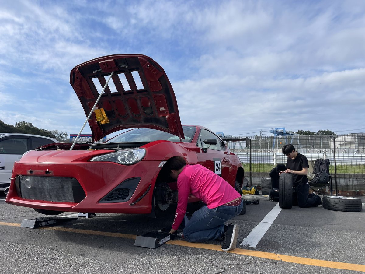 tomiharu30's tweet photo. SWAT Racing走行会
ありがとうございました

サポートご協力ありがとうございます。

#筑波サーキット https://t.co/zYQdEQKzUH
