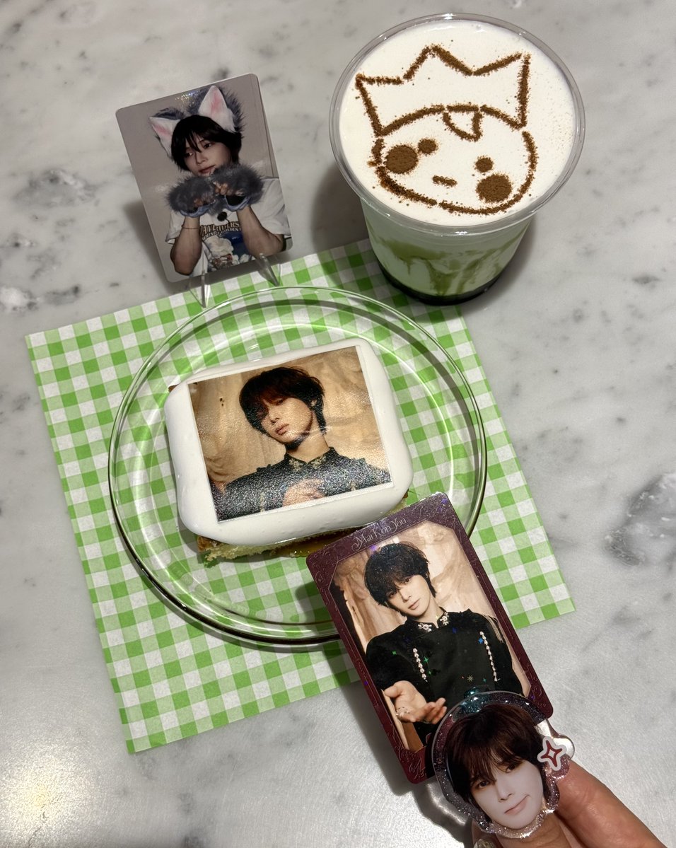 s129s819's tweet photo. TIGCAFE行ってきた~🐱👑
めっちゃかわいい🙈💕︎
もかまるぅぅぅ💚💚💚
#tigcafe #andTEAM #andTEAM_K #andTEAM_YUMA https://t.co/RCgzanIYWx