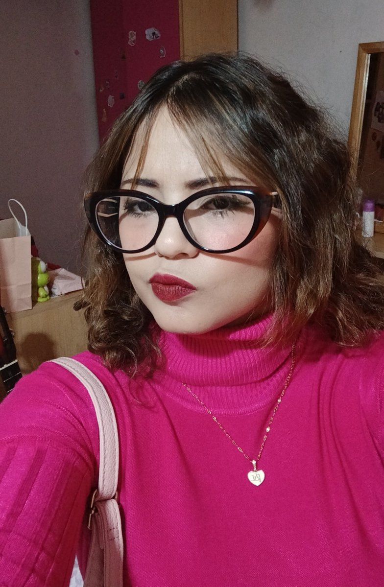 bibunniees's tweet photo. hola, creen que me sale el cosplay de Vilma? https://t.co/xC7vmdynCi