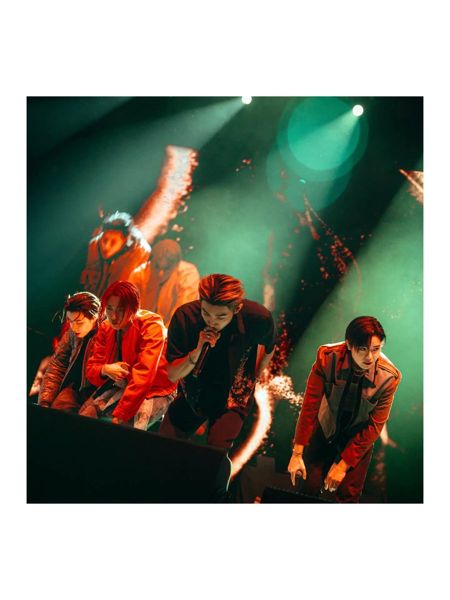 terjemahinRYUL's tweet photo. 261015 📸 https://t.co/lzejcXL6Hx

Serenades &amp; Body Rolls in Warsaw

#률 #RYUL #롱샷 #LNGSHOT https://t.co/0OU0dXJsnT