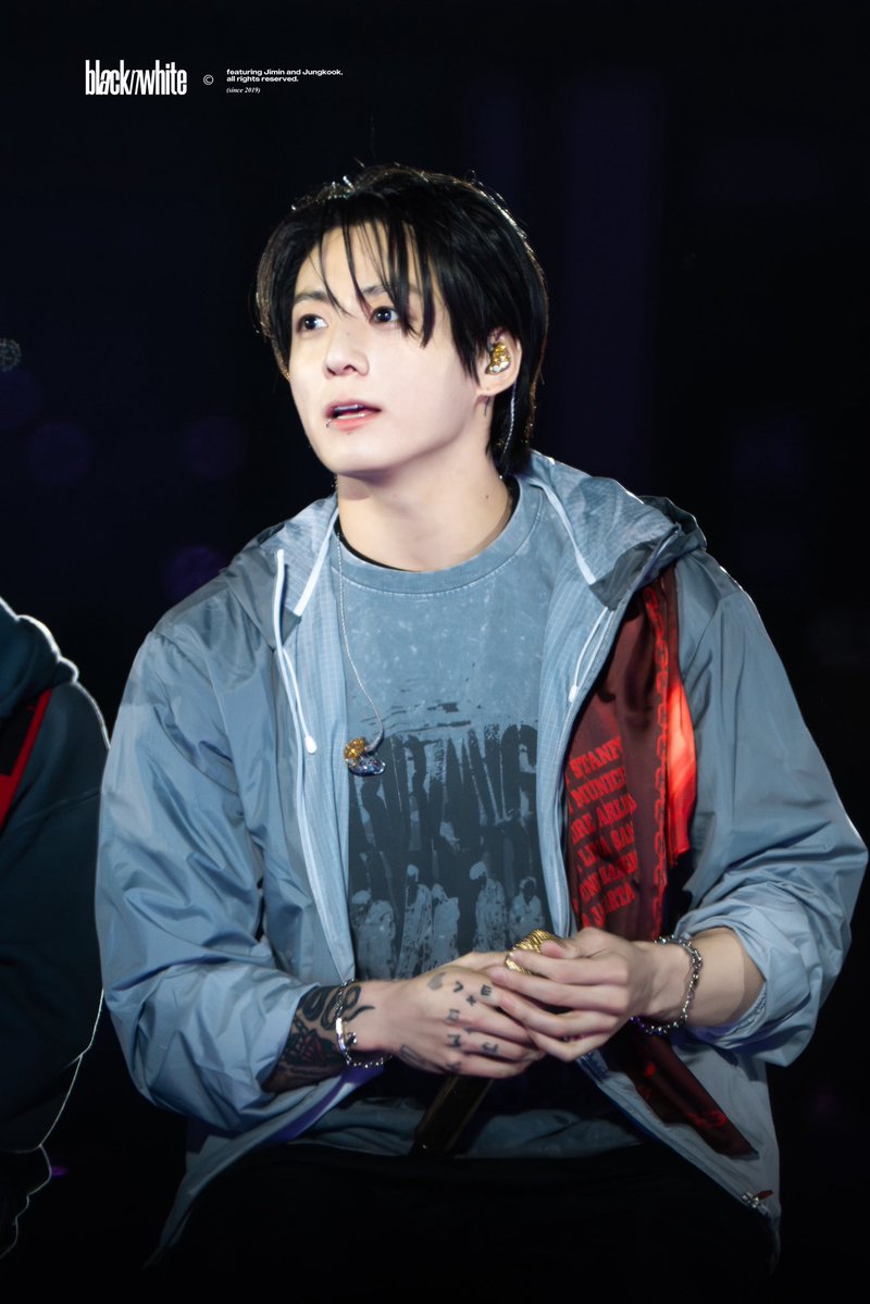 blacknwhite_km's tweet photo. 261014 HD

#정국 #JUNGKOOK #방탄소년단 #BTS @BTS_twt https://t.co/whxSSniC41