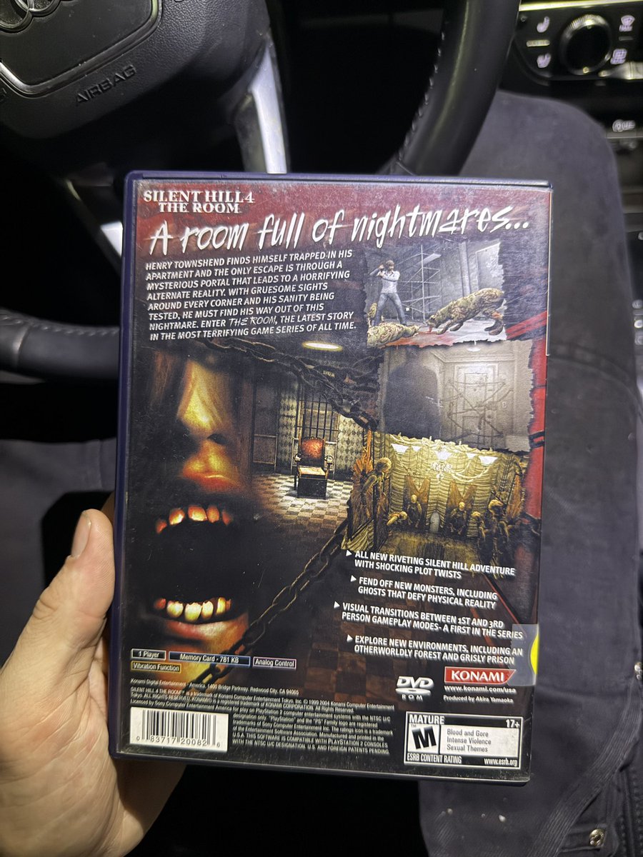 mattploeger's tweet photo. Just acquired one of my grails 🖤 https://t.co/NGeXjAaAQL
