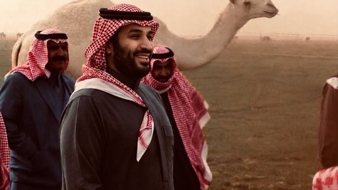 albdr97's tweet photo. من وين ما وجّهـت تلقانا
لك يا محمد درعك وسيفك❣️ https://t.co/ZVEZuI3wsO