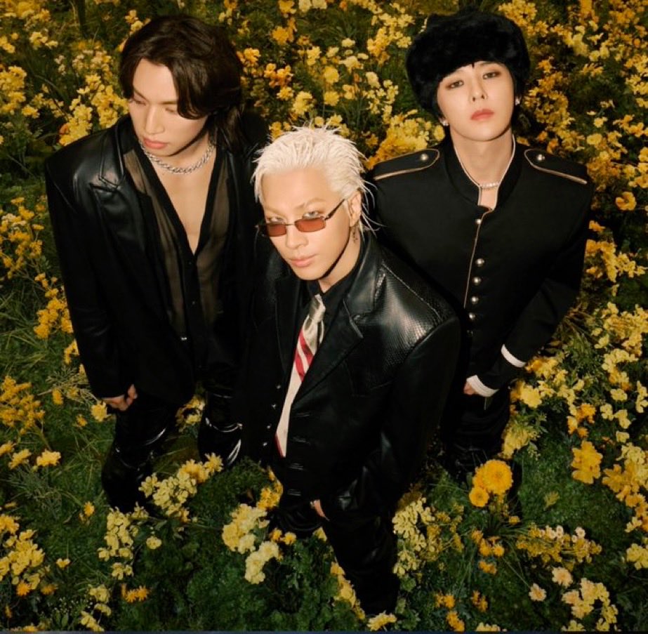 ayayas1234's tweet photo. I vote for #bigbang on #2026MAMAVOTE https://t.co/2RArhFSxqb