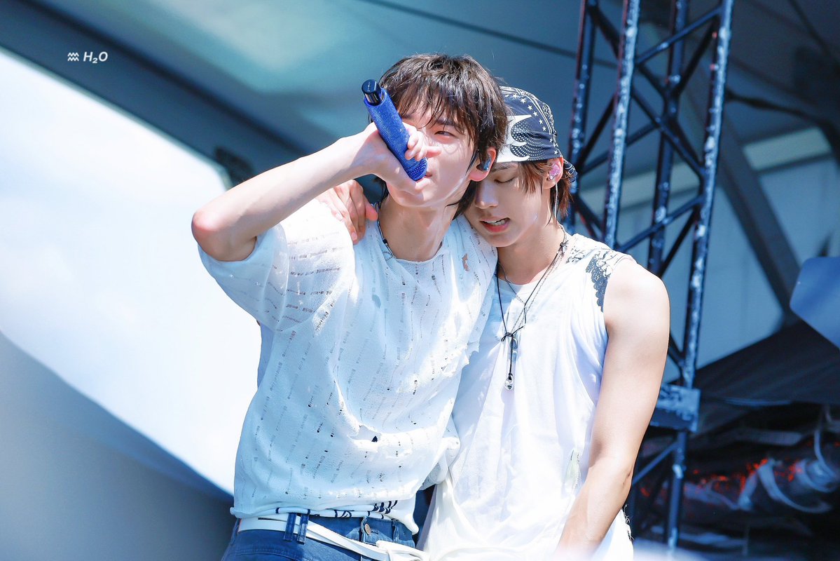 praekyungg's tweet photo. โดนิดคือม๋าเด็กกับพี่คนสวย สายตาผมมีแค่พี่ อะไรๆก็ฮยองๆๆๆๆ 🥺🫶🏻💙 https://t.co/BD7BzmiV5q