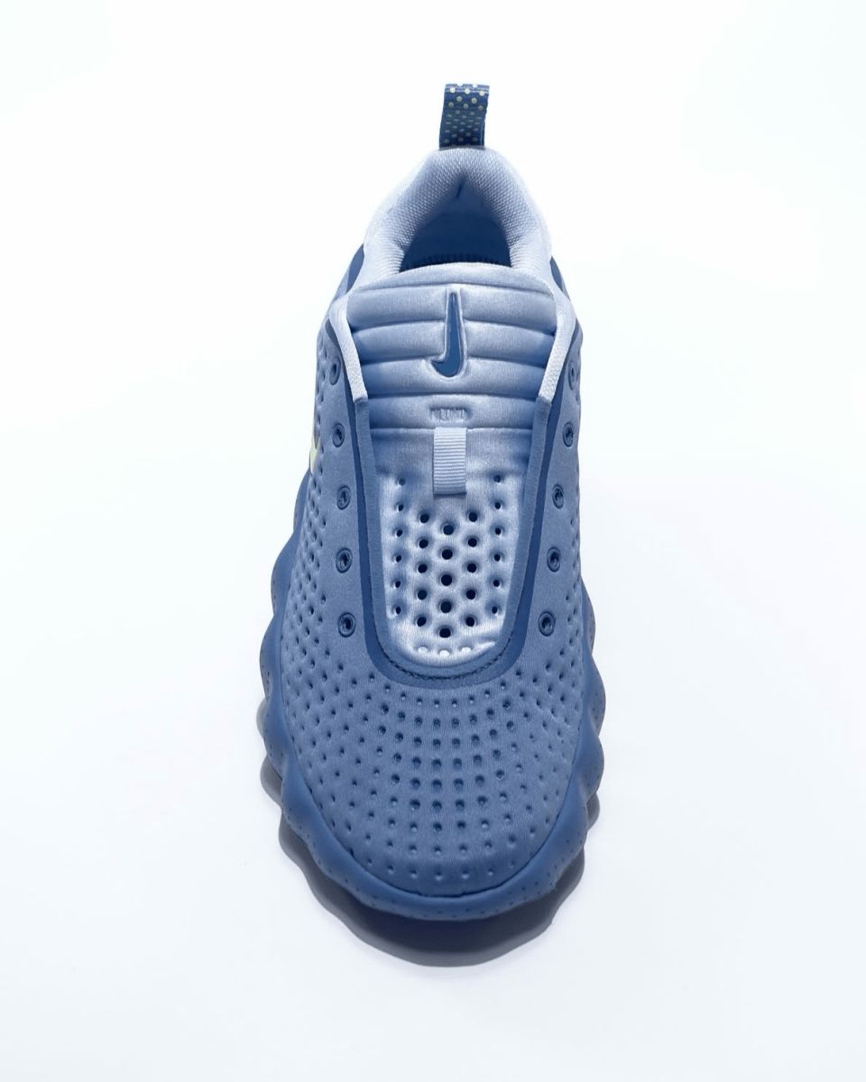 SneakerShouts's tweet photo. Nike Mind 002 “Work Blue” 🔥 

BUY HERE: https://t.co/wSgeviY2dU https://t.co/oC8ZYe7Evb